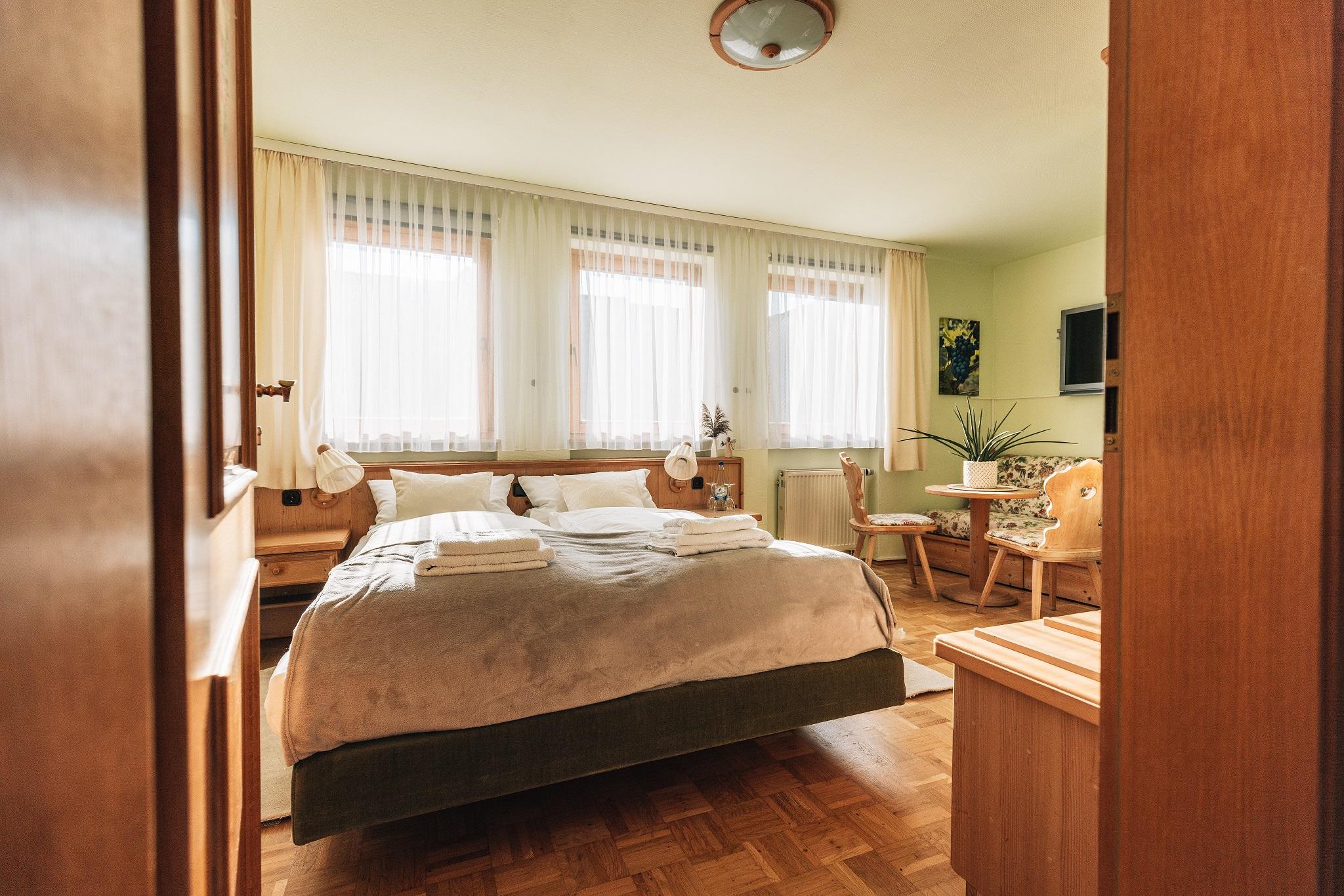 Tauberrettersheim Hotel Krone מראה חיצוני תמונה
